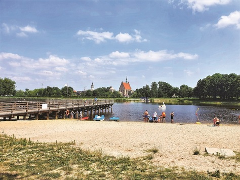 Szydłowiec - widok z plaży