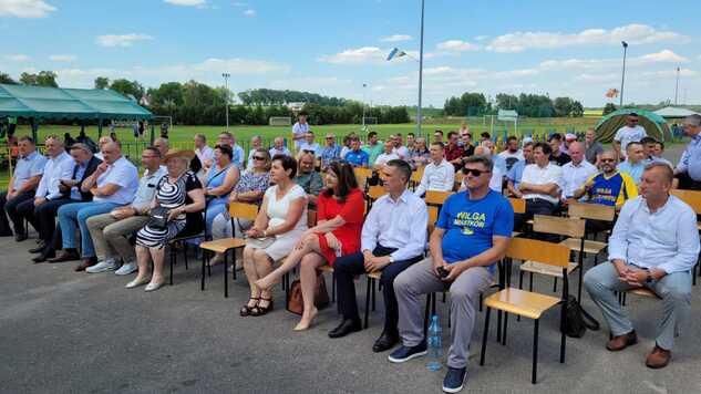  licznie zgromadzeni mieszkańcy