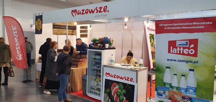 Stoisko promocyjne Samorządu Województwa Mazowieckiego. Naturalne miody pszczele oraz nabiał.