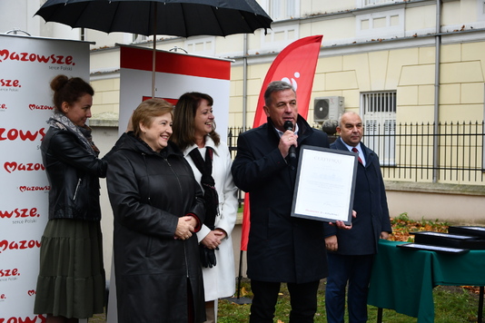 Prezydent Siedlec Andrzej Sitnik z członkiniami zarządu województwa mazowieckiego