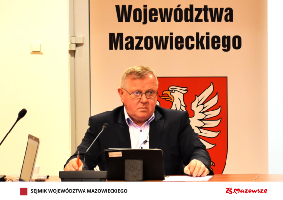 Przewodniczący komisji Leszek Przybytniak