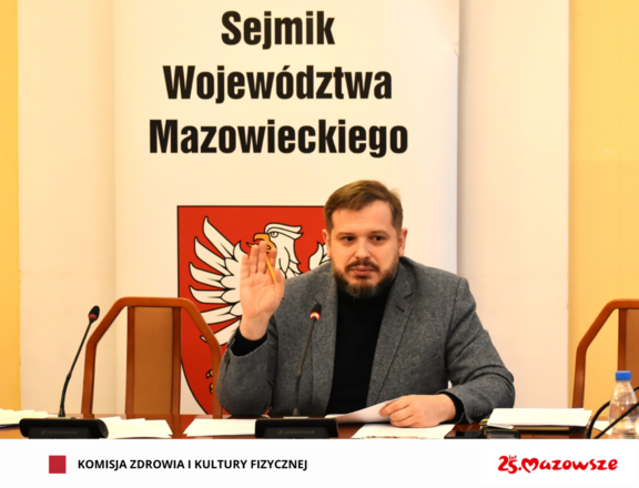 Przewodniczący komisji zdrowia podczas obrad