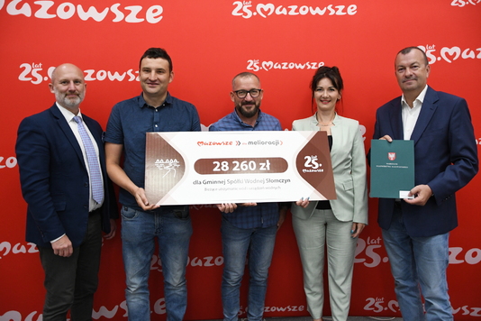 Podpisywanie umów ze spółkami wodnymi - Słomczyn