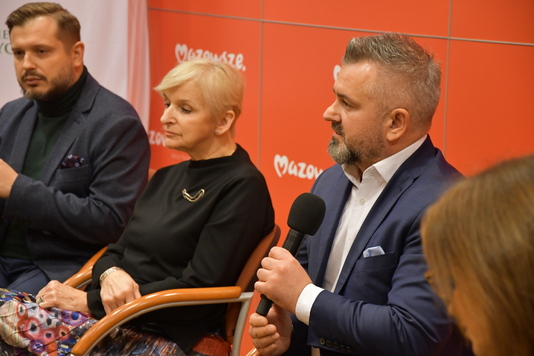 uczestnicy konferencji 2.JPG