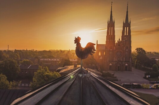 Kościół pw. Matki Bożej Pocieszenia.