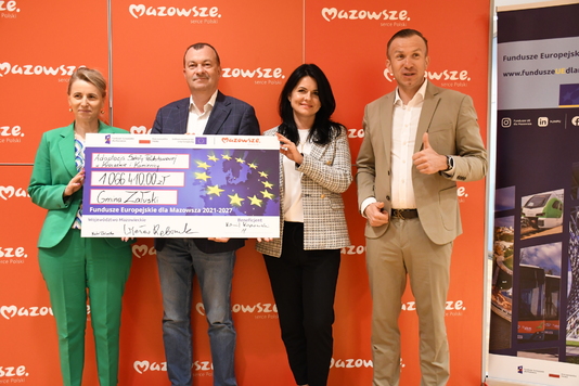podpisanie umów FEM