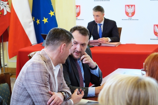 Marcin  Podsędek i radny Robert Kempa