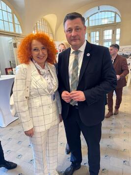 wicedyrektor szkoły i minister 